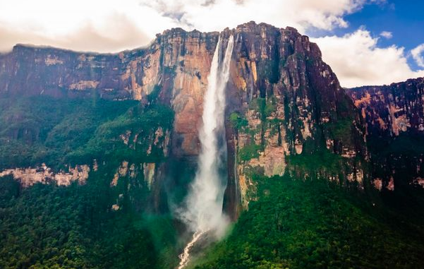 Liburan Seru ke Air Terjun Angel, Venezuela