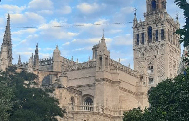 menyusuri-kota-tua-seville-yang-penuh-sejarah