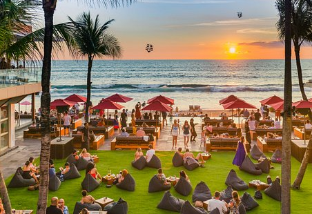Review Beach Club Ku De Ta