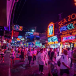 Menikmati Hiburan Malam di Pattaya