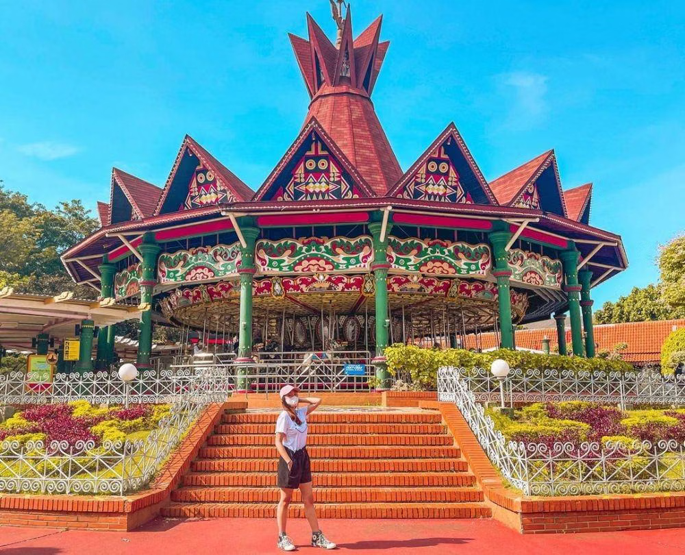 Review Wisata Jakarta Destinasi Bisnis dan Wisata